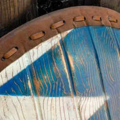 Epic Armoury LARP Normandisch Schild Blauw-wit -Larp wapens Winkel larp normandisch schild blauw wit 3