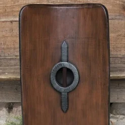Epic Armoury LARP Romeinse Scutum 7 Epic Armoury LARP Romeinse Scutum -Larp wapens Winkel larp romeinse scutum 1