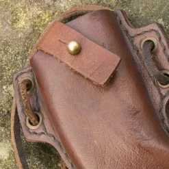 Epic Armoury LARP Vilmes Met Houder, Bruin -Larp wapens Winkel larp vilmes met houder bruin 2