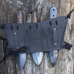 Epic Armoury Riemhouder Voor 3 LARP Werpmessen, Zwart 12 Epic Armoury Riemhouder Voor 3 LARP Werpmessen, Zwart -Larp wapens Winkel riemhouder voor 3 larp werpmessen zwart 4